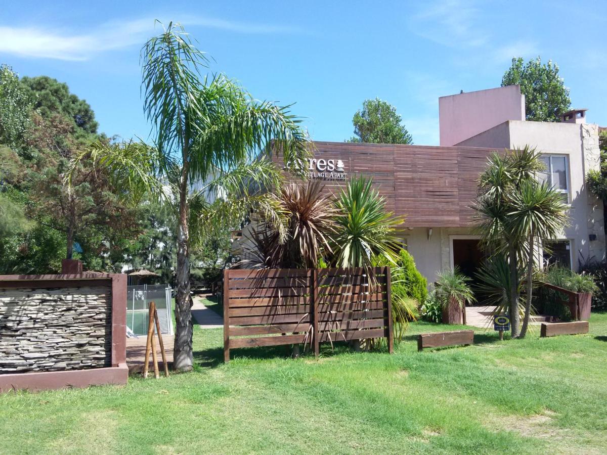 Ayres Village Apart Pinamar Eksteriør bilde